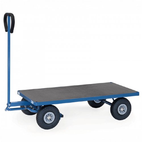 Chars &agrave; bras avec plateau